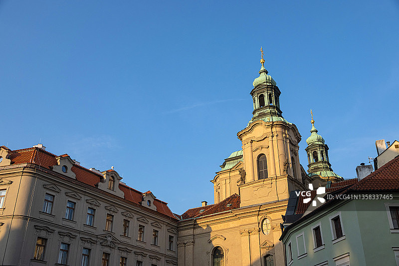 捷克共和国布拉格的圣尼古拉斯教堂图片素材