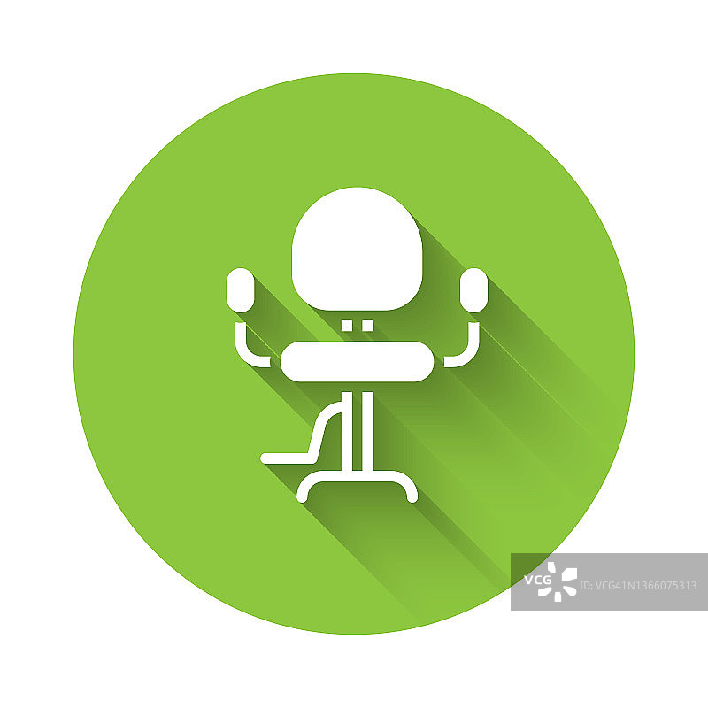 白色理发店的椅子图标与长阴影孤立。理发椅的迹象。绿色圆圈按钮。向量图片素材