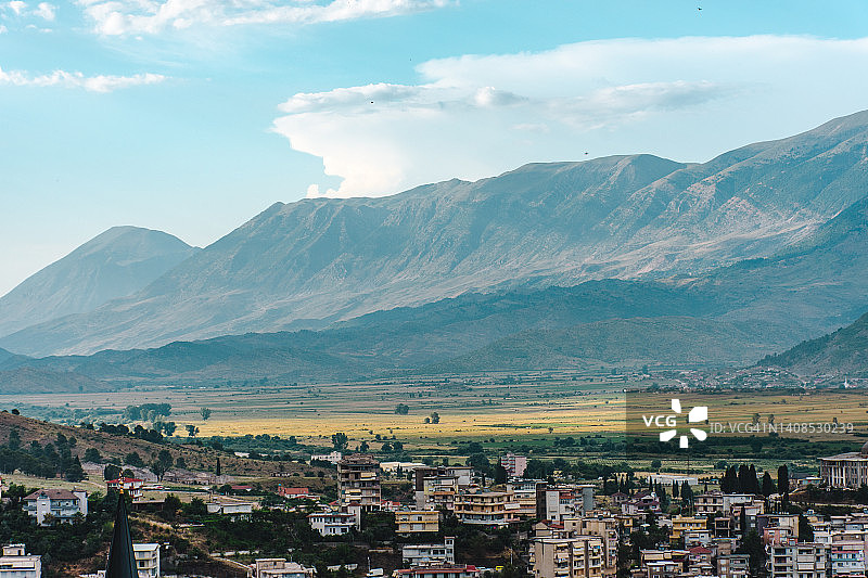 俯瞰阿尔巴尼亚的吉罗卡斯特图片素材
