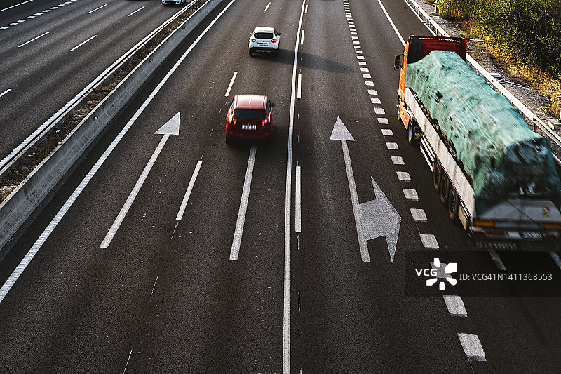 高速公路在巴塞罗那图片素材