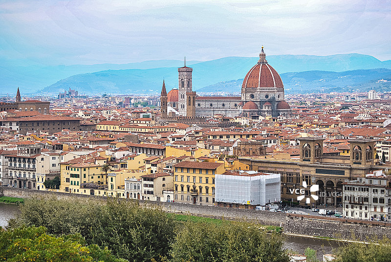 从一个视角看佛罗伦萨的城市。意大利托斯卡纳。图片素材