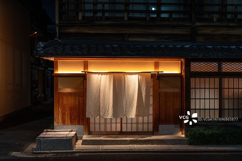 京都建筑的夜景图片素材