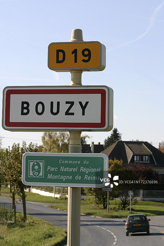 Bouzy路线图片素材