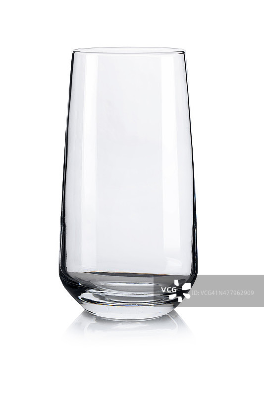 空玻璃杯孤立在白色背景反射图片素材