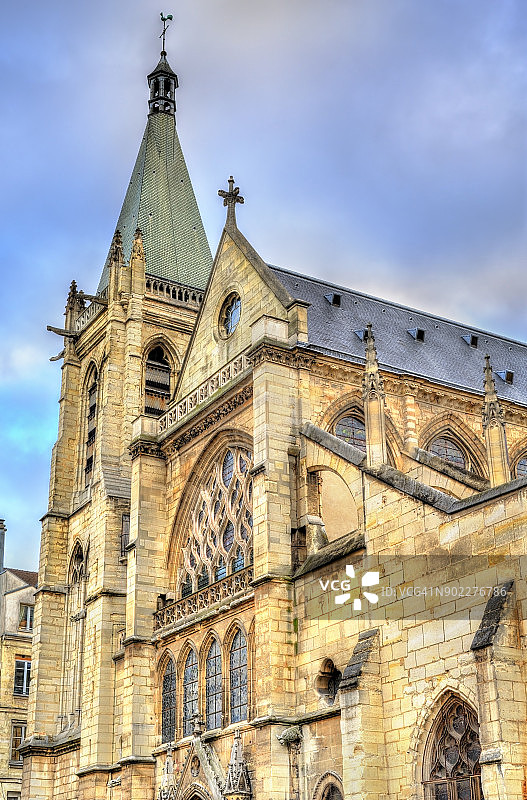 巴黎拉丁区的圣塞维林教堂图片素材