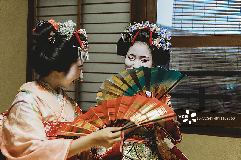 《舞子女人在京都》图片素材