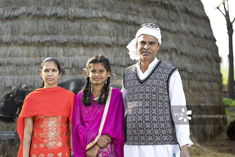 印度农村家庭图片素材