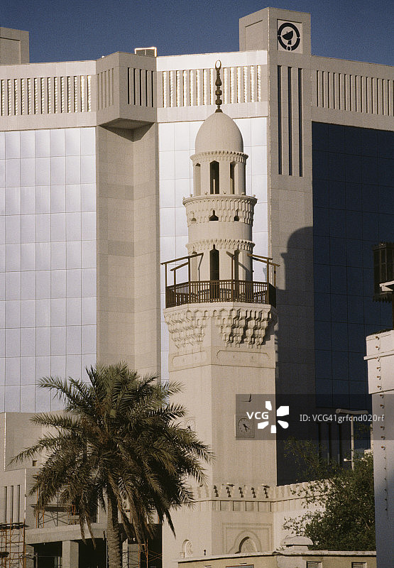 巴林-清真寺的尖塔图片素材