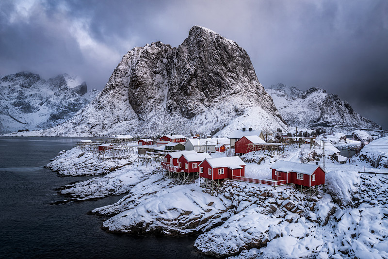 冬天，挪威，诺森德，莫斯基尼斯，白雪皑皑的山峰图片下载