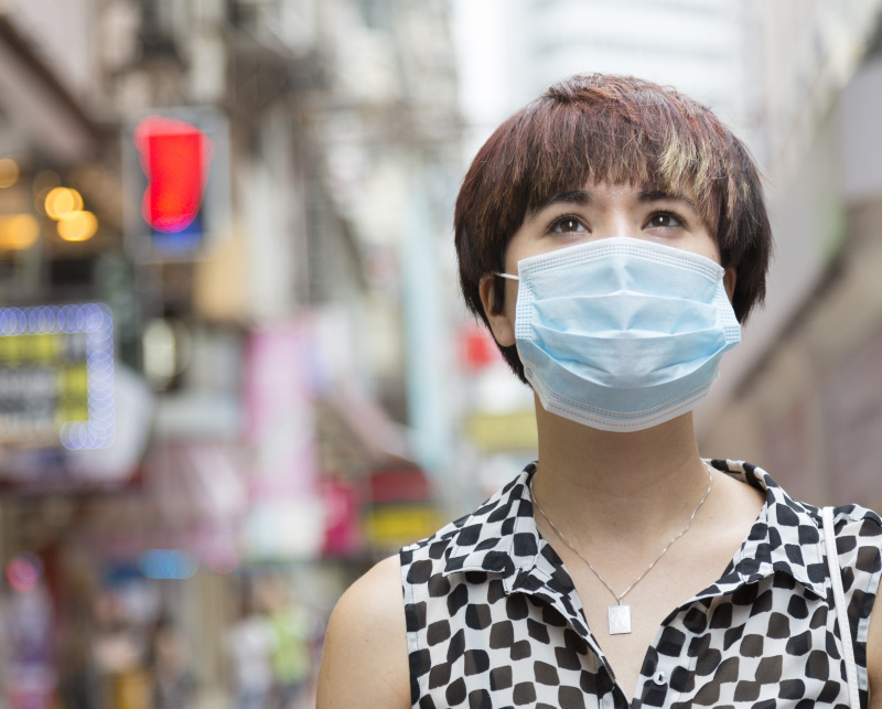 香港戴口罩的妇女图片下载