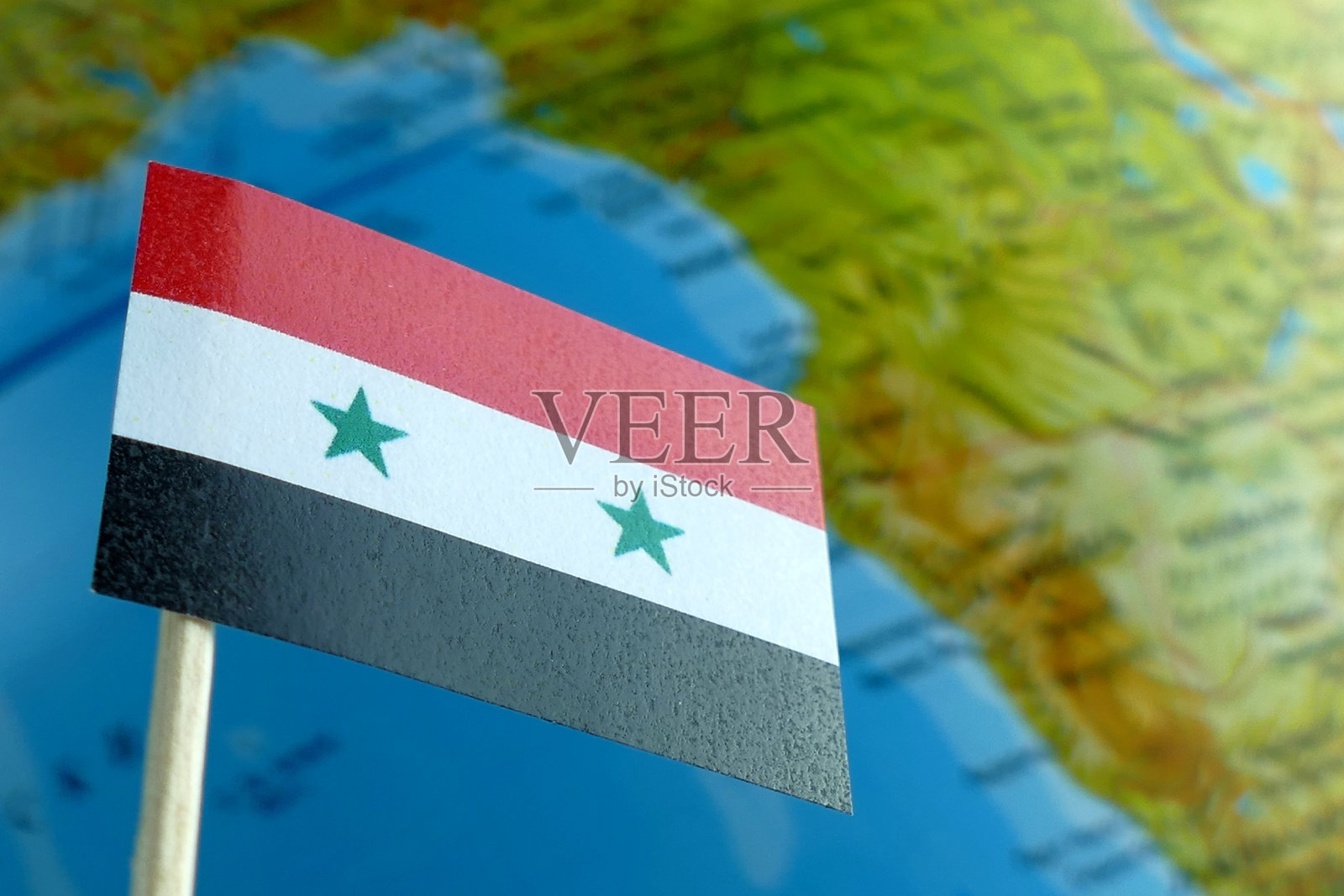 叙利亚旗帜与全球地图作为背景宏照片摄影图片