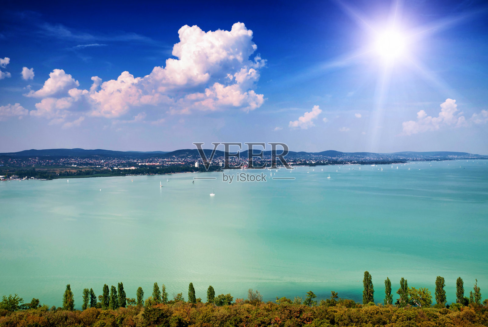 风景从蒂哈尼到巴拉顿湖，匈牙利照片摄影图片