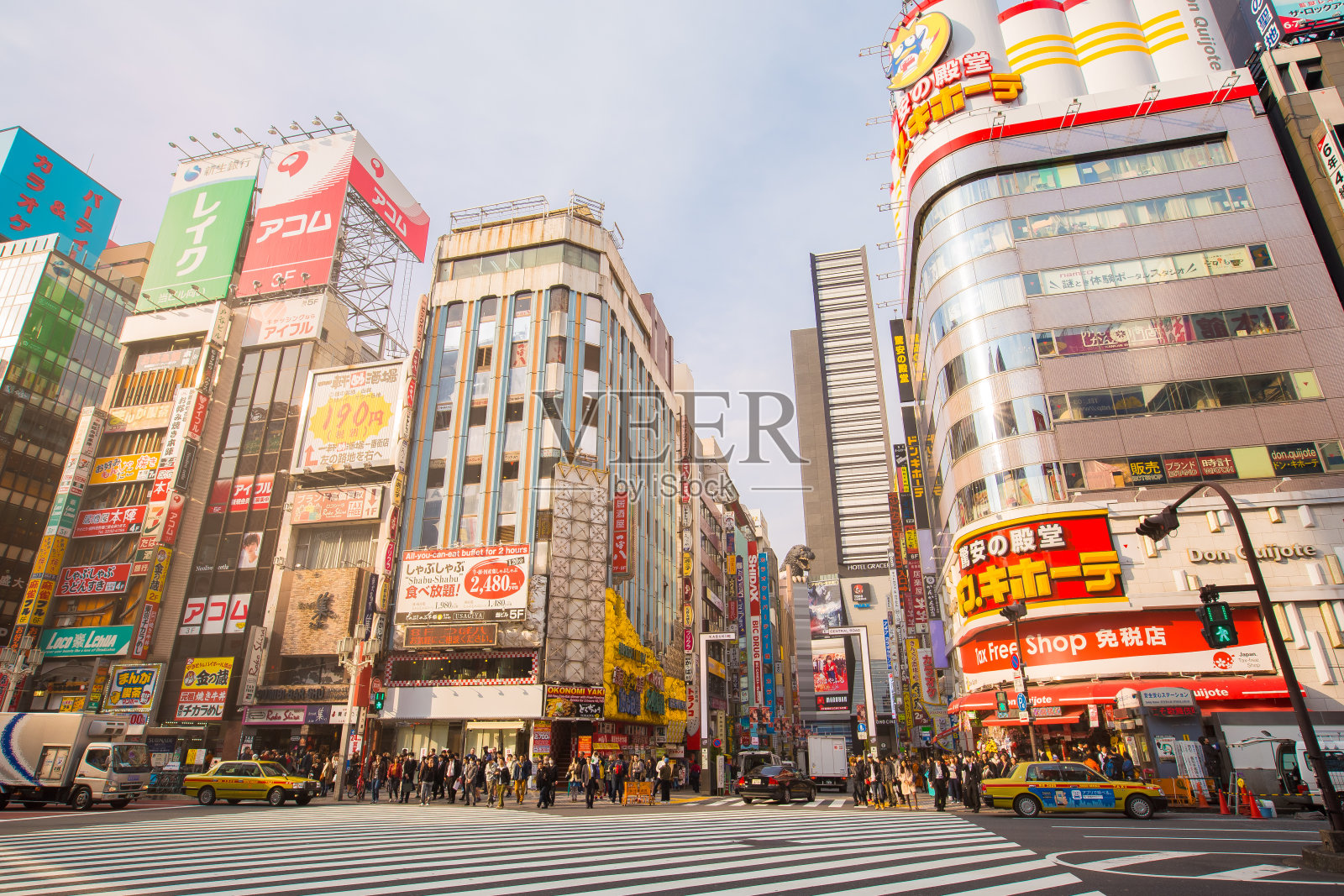新宿的街头生活照片摄影图片