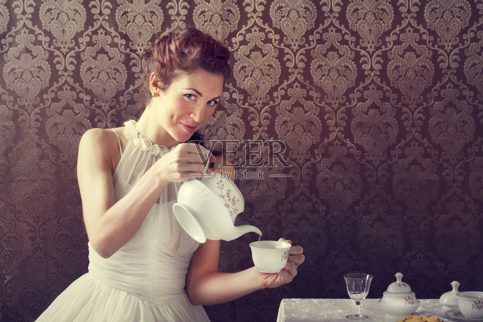 梦想家在喝茶时间喝茶照片摄影图片
