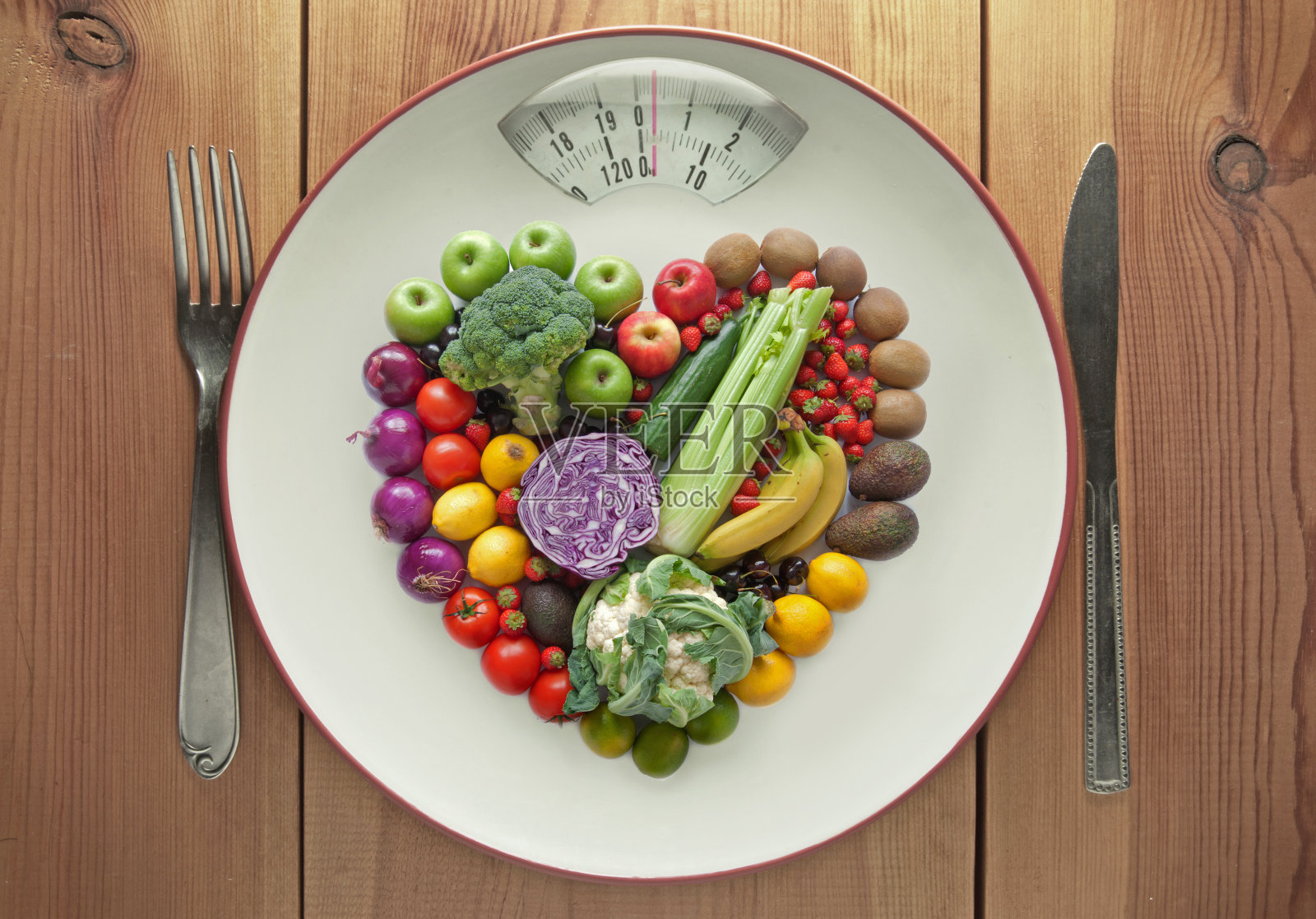 饮食概念心形水果和蔬菜照片摄影图片