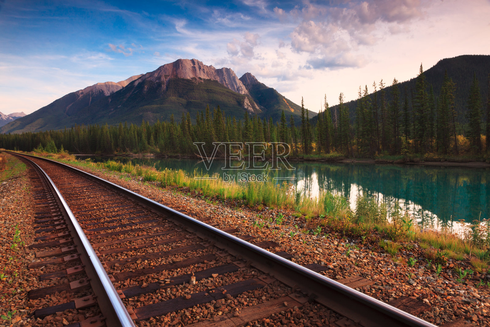 反式加拿大铁路照片摄影图片