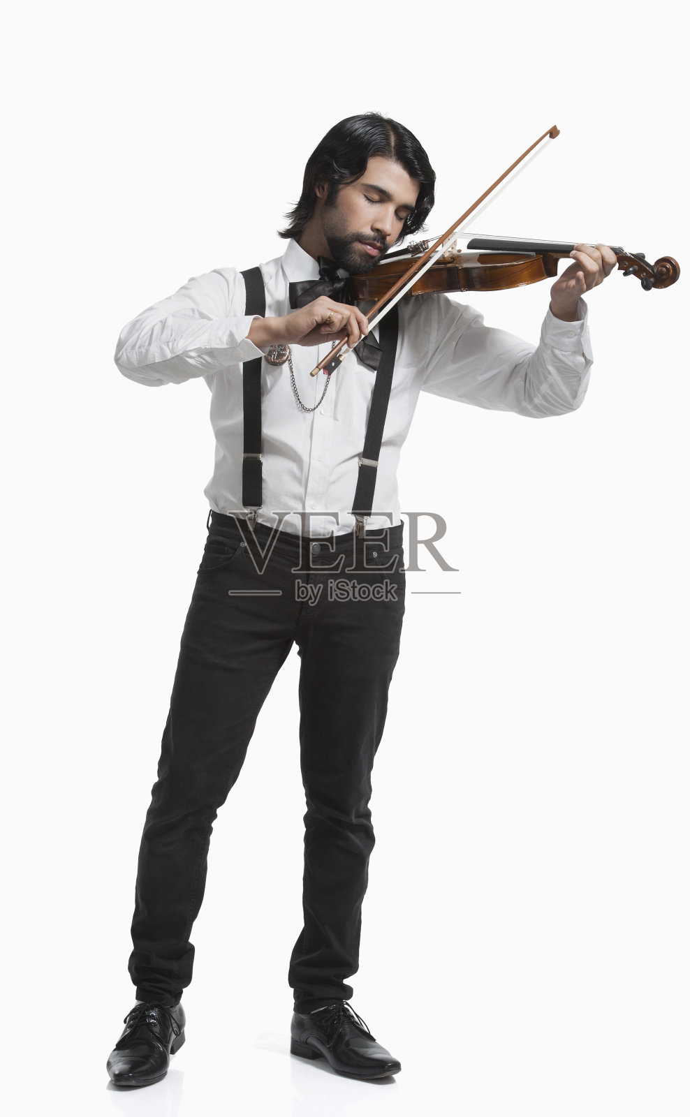 拉小提琴的音乐家照片摄影图片
