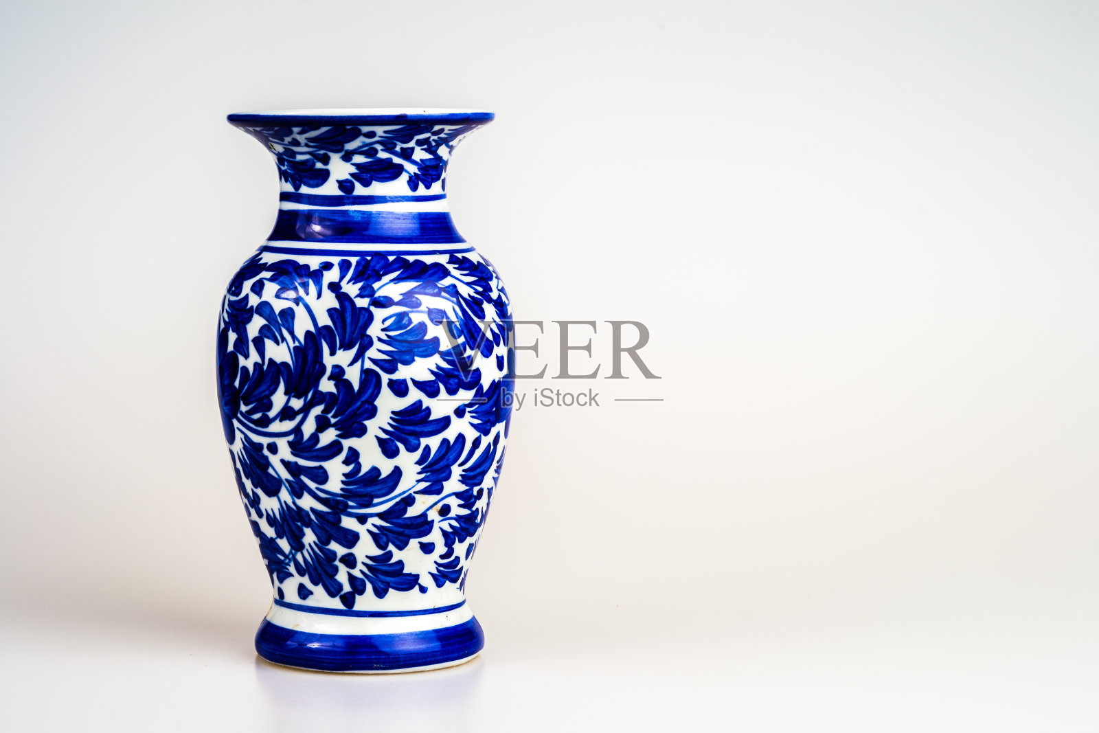 中国古董花瓶照片摄影图片