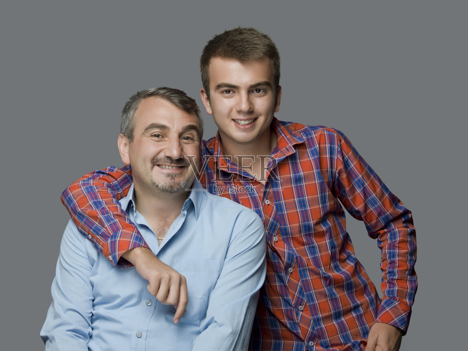 父亲和儿子照片摄影图片