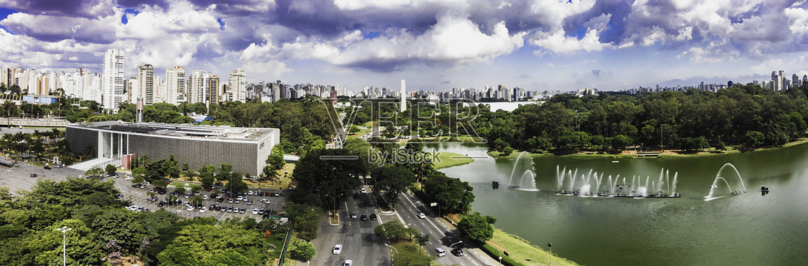 鸟瞰图Ibirapuera公园在圣保罗市照片摄影图片