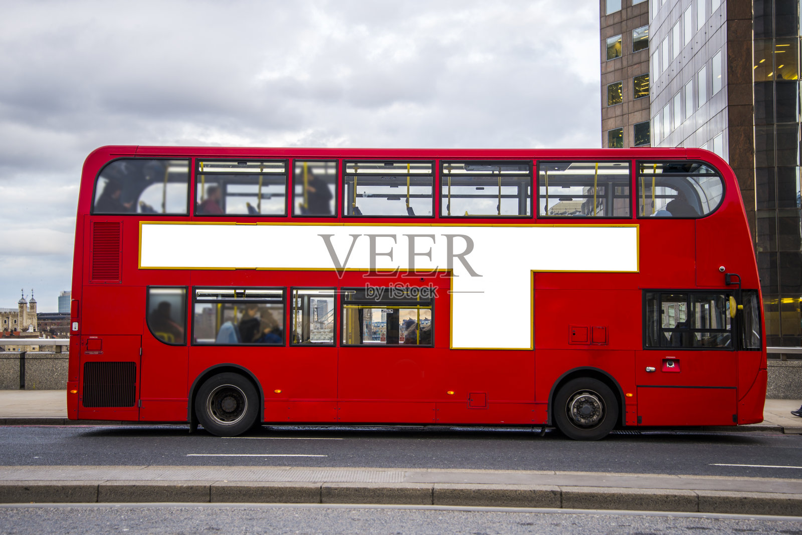 有拷贝空间的伦敦巴士照片摄影图片