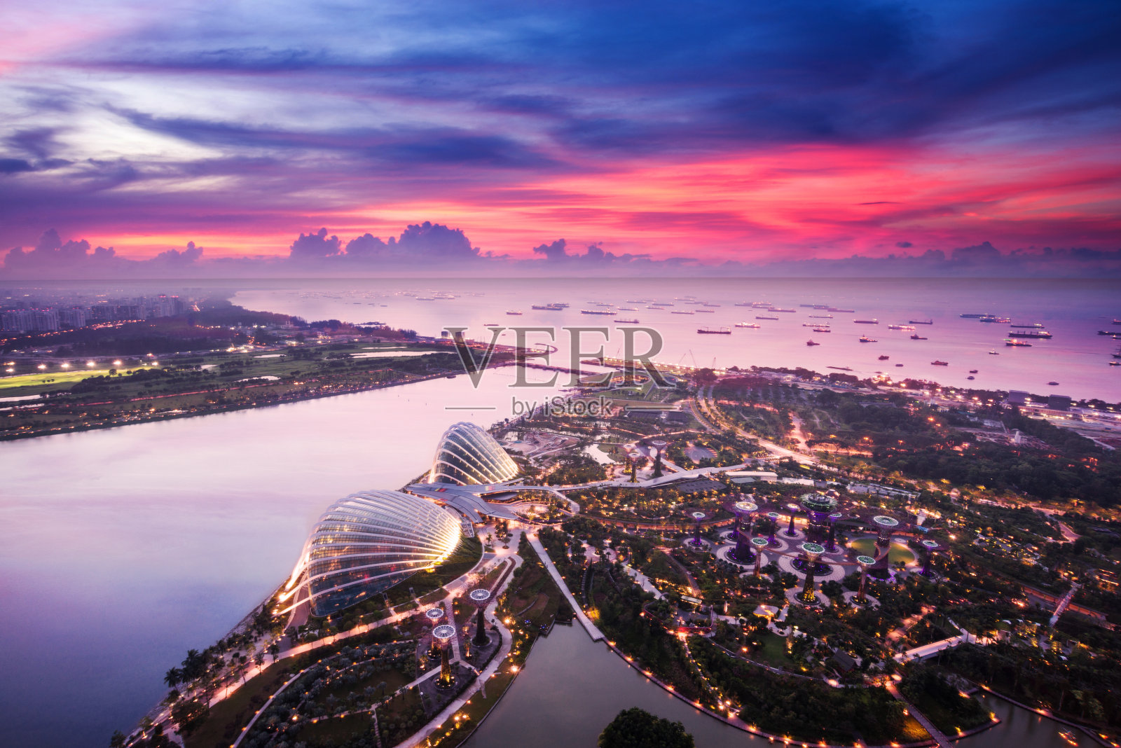 新加坡日落的鸟瞰图照片摄影图片