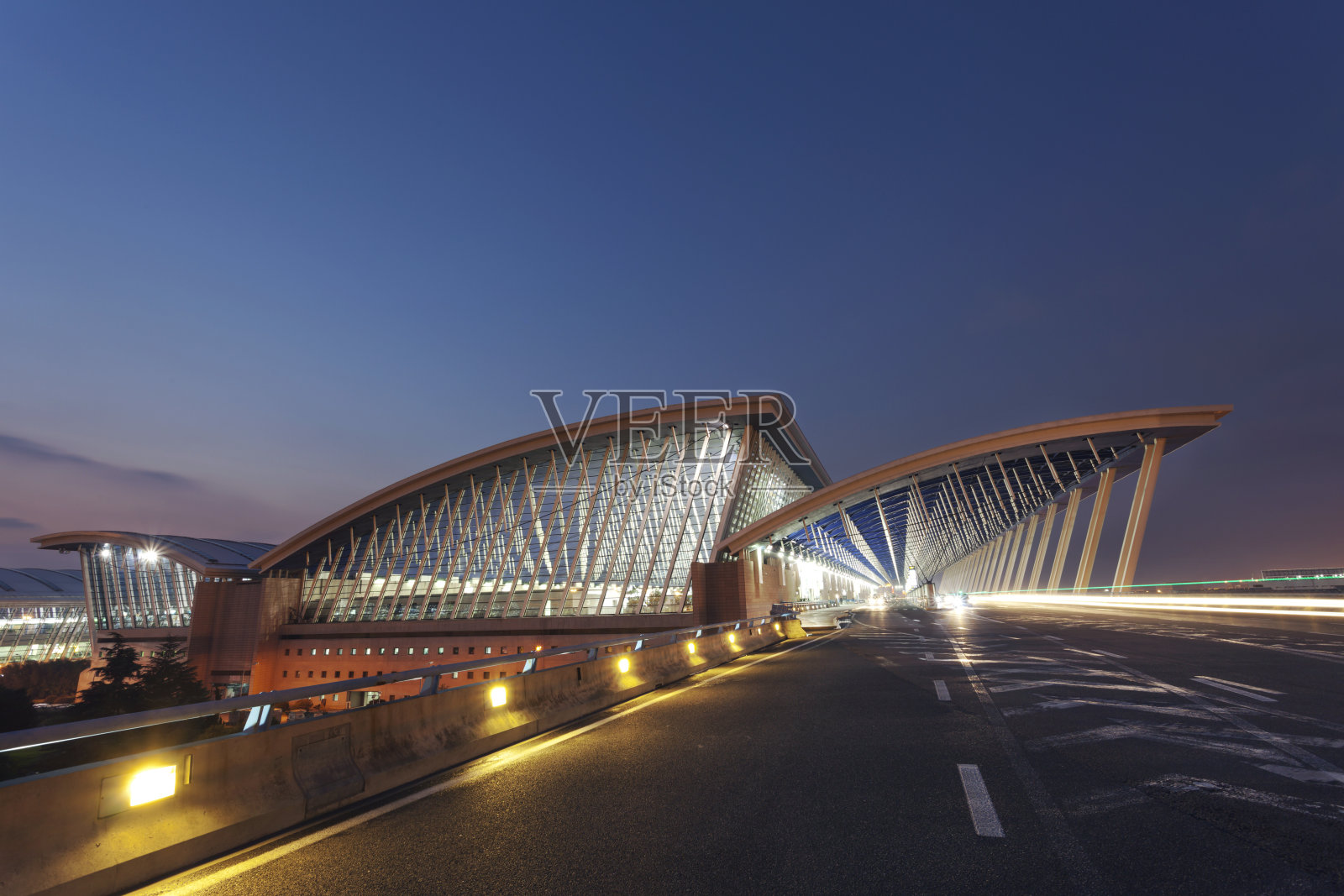 上海浦东国际机场。照片摄影图片