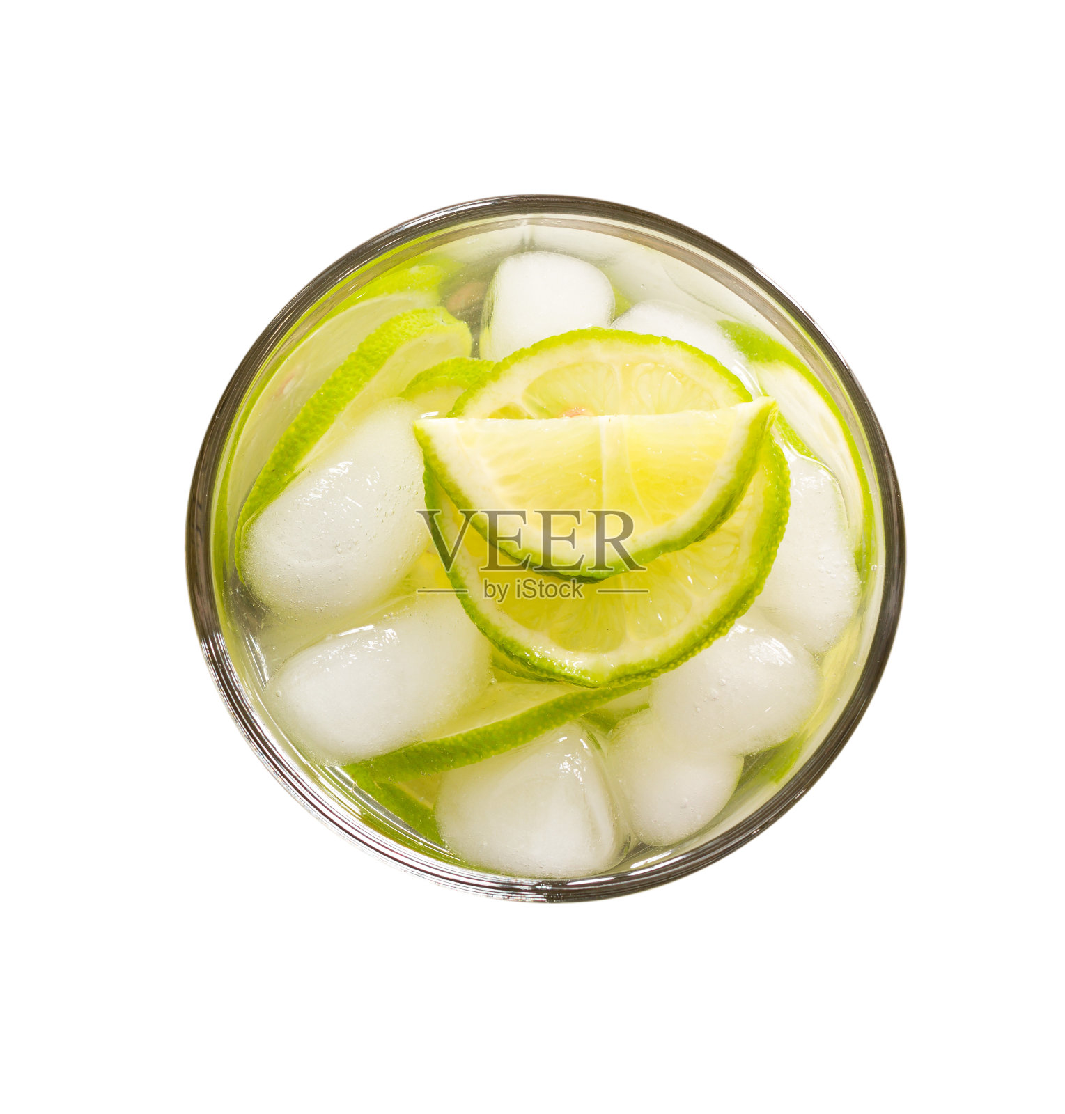 清新的柠檬汁与绿色柠檬和冰孤立的白色背景特写俯视图照片摄影图片