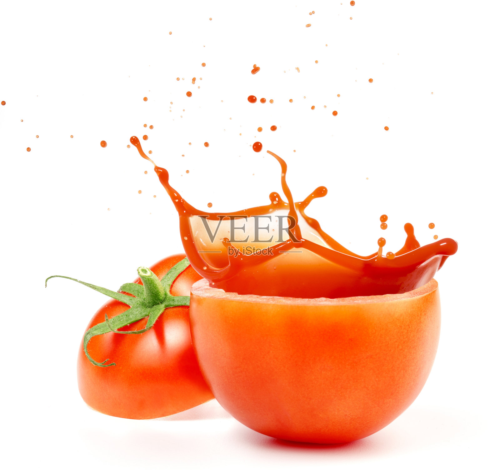 溅出的番茄汁孤立在白色背景照片摄影图片