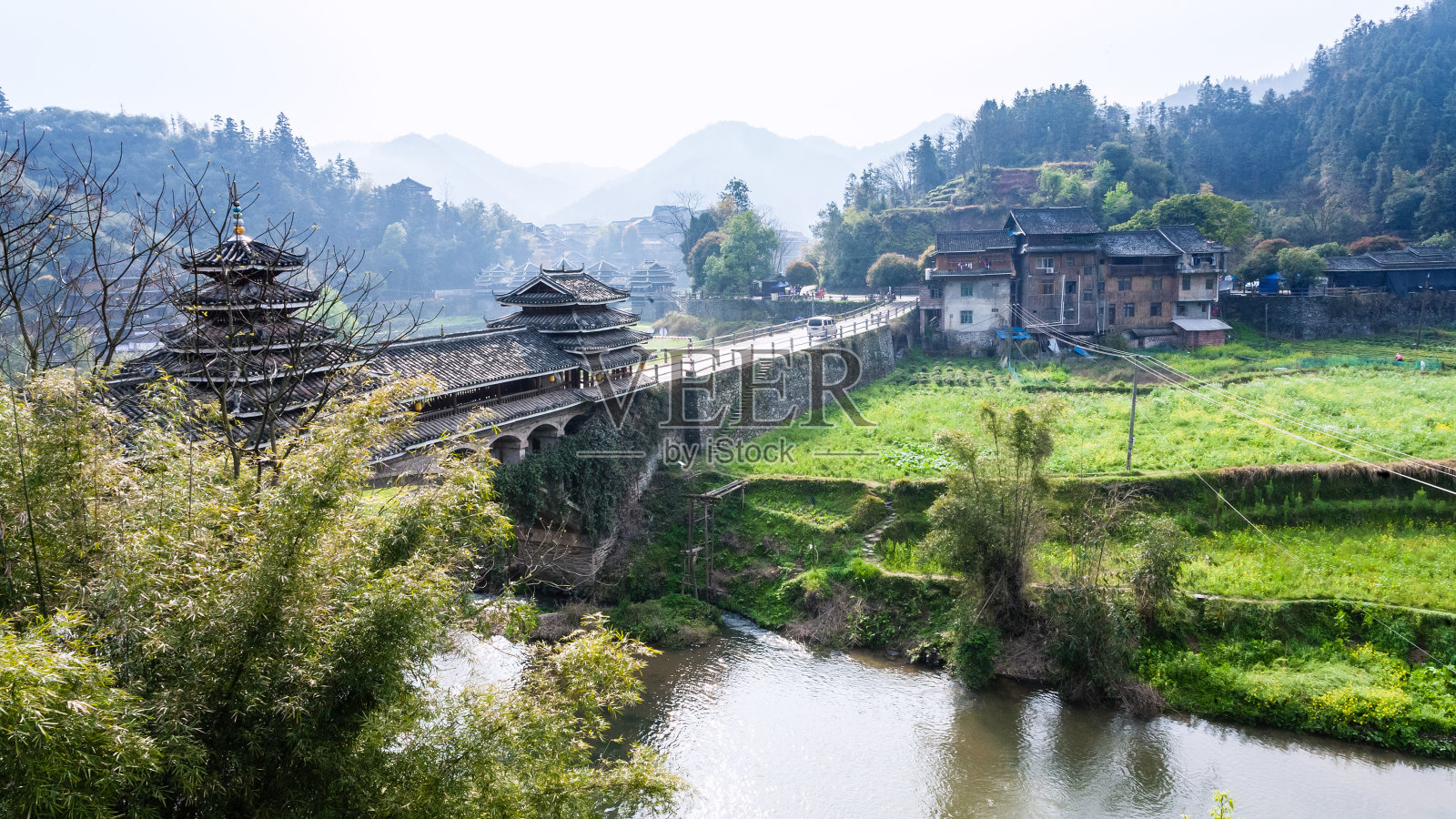 城阳侗族桥和园林照片摄影图片