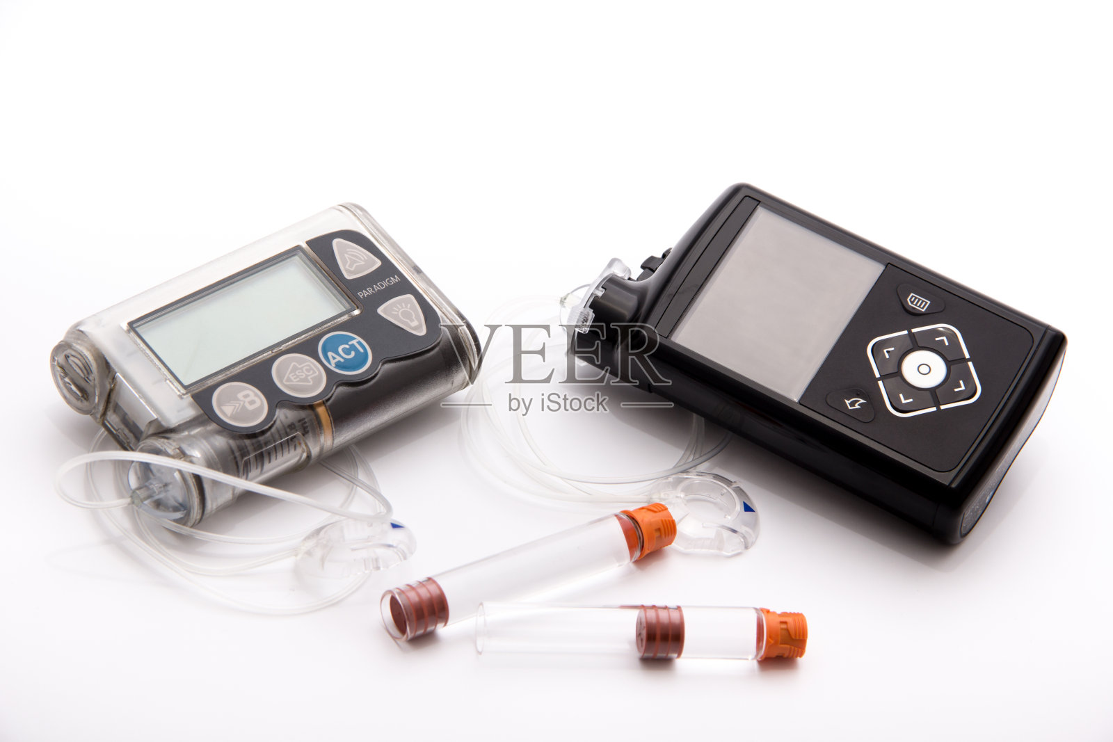 糖尿病项目-新的现代传感器增强胰岛素泵，血糖仪和葡萄糖传感器设置照片摄影图片