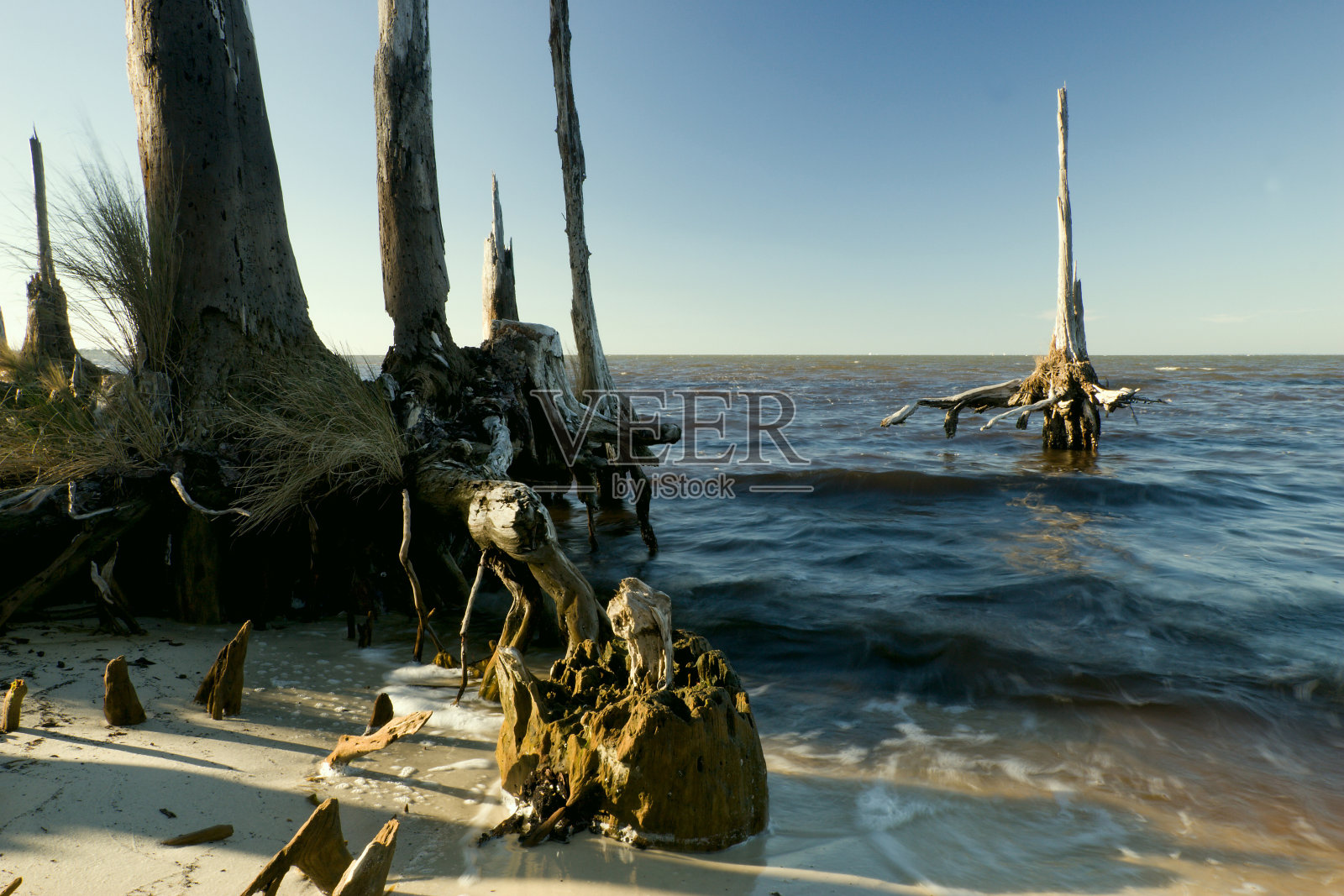 邦塞可湾海滩侵蚀照片摄影图片