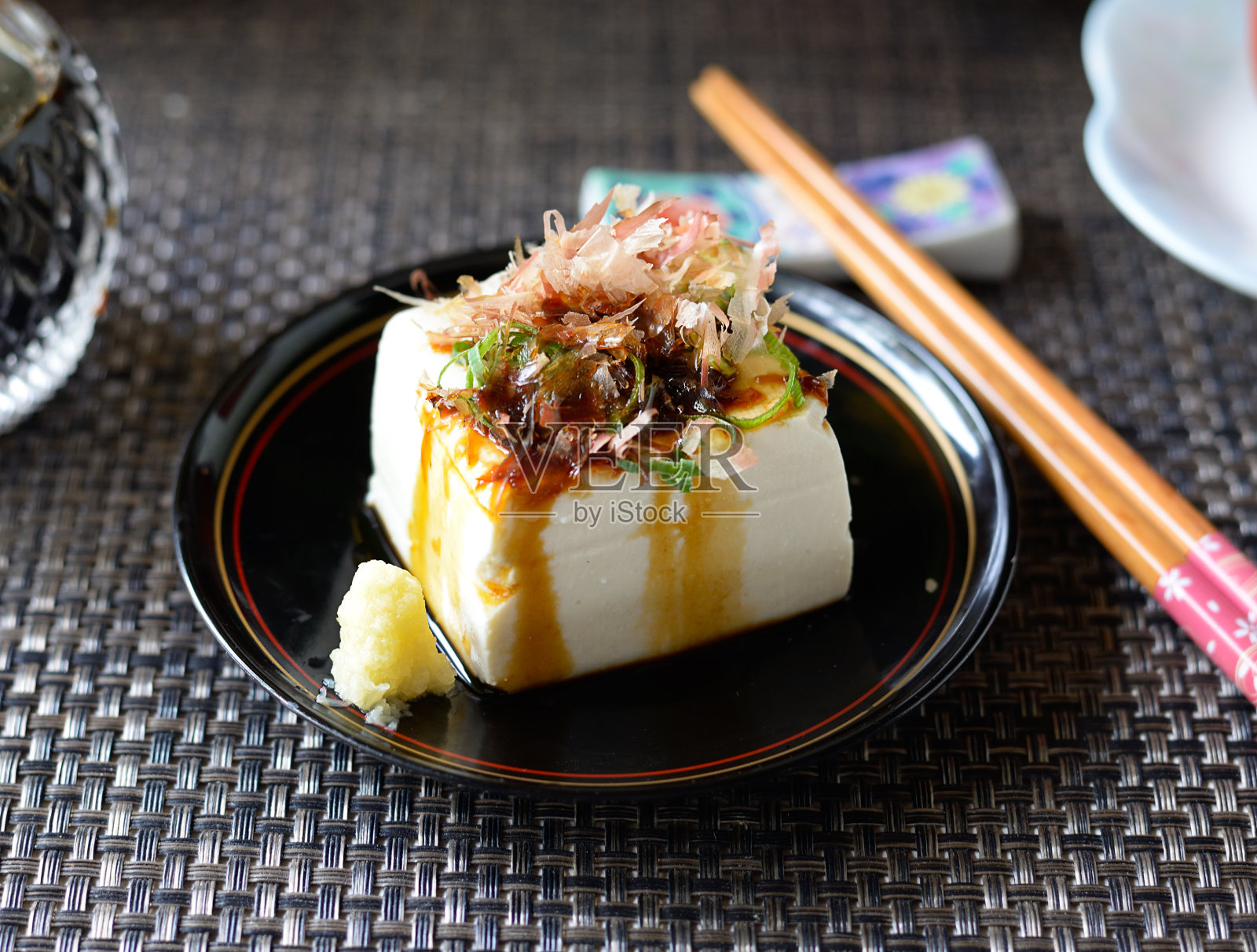 日本凉豆腐沙拉照片摄影图片