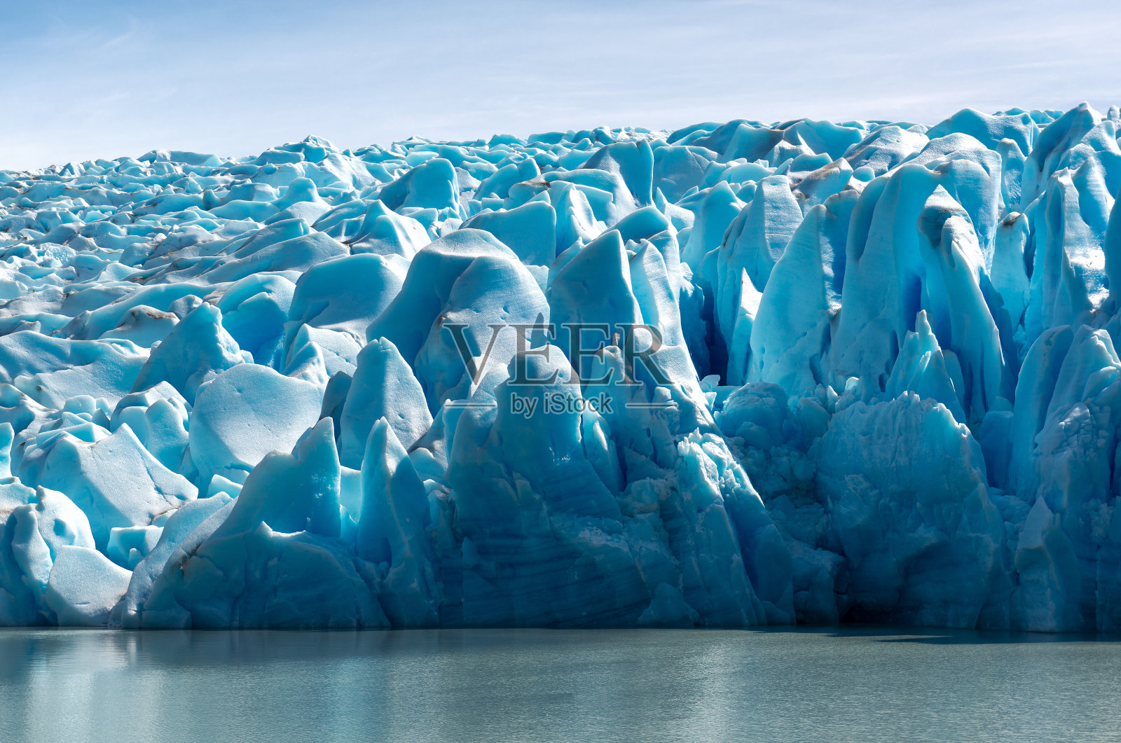 巴塔哥尼亚的冰川山峰照片摄影图片