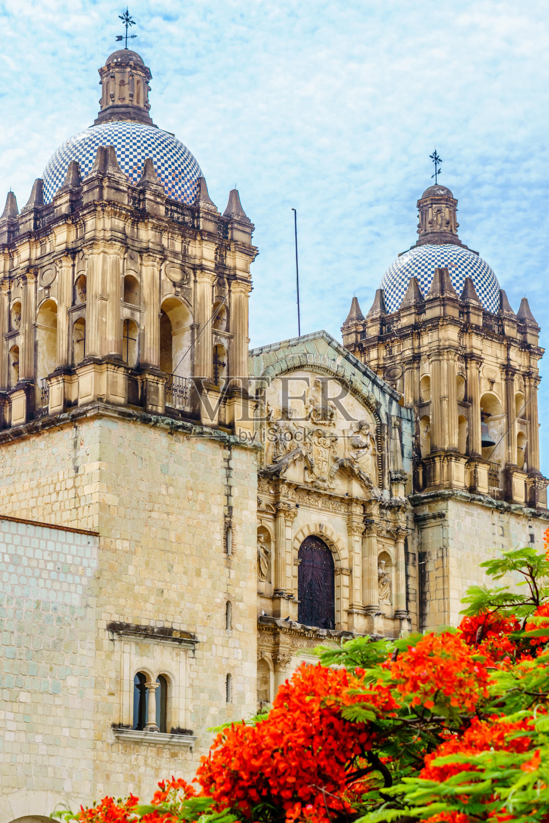 墨西哥奥卡卡的圣多明戈古兹曼教堂照片摄影图片
