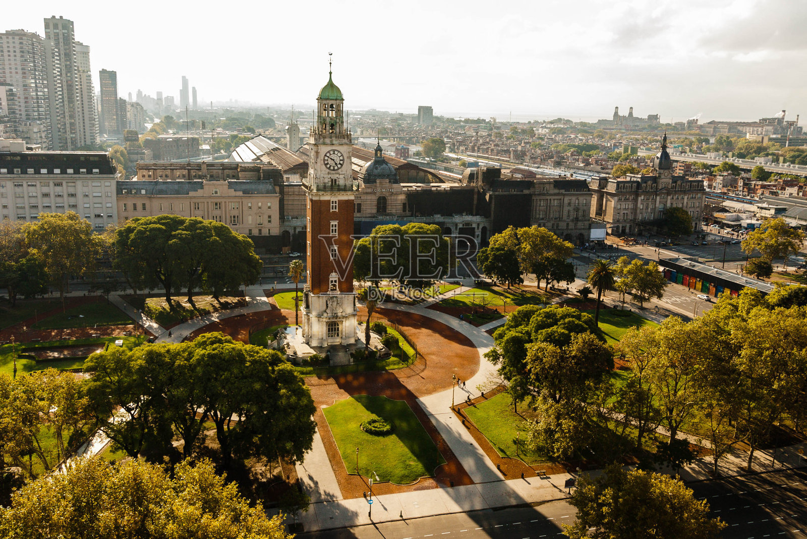 托雷纪念碑，布宜诺斯艾利斯，阿根廷照片摄影图片