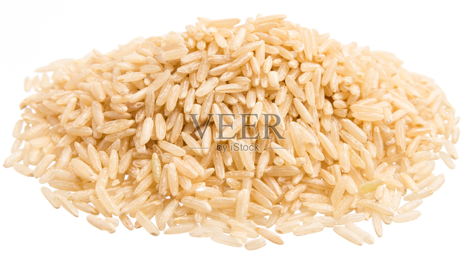 中国的大米。一堆谷粒，孤立的白色背景。照片摄影图片