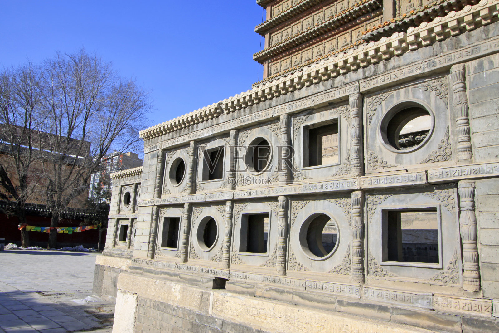 中国内蒙古自治区呼和浩特市五塔寺的石刻照片摄影图片
