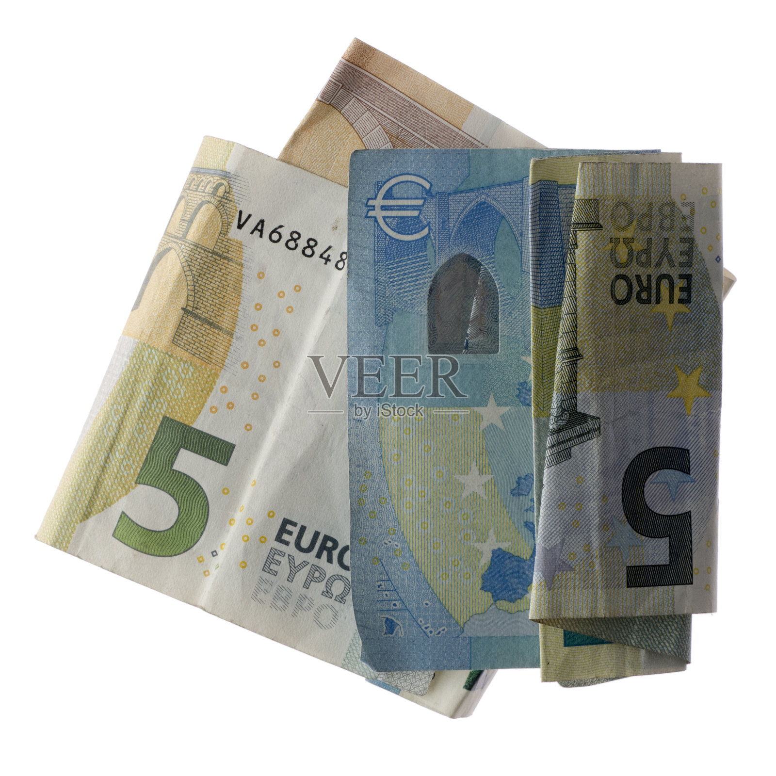 白色背景上的皱巴巴的欧元钞票照片摄影图片