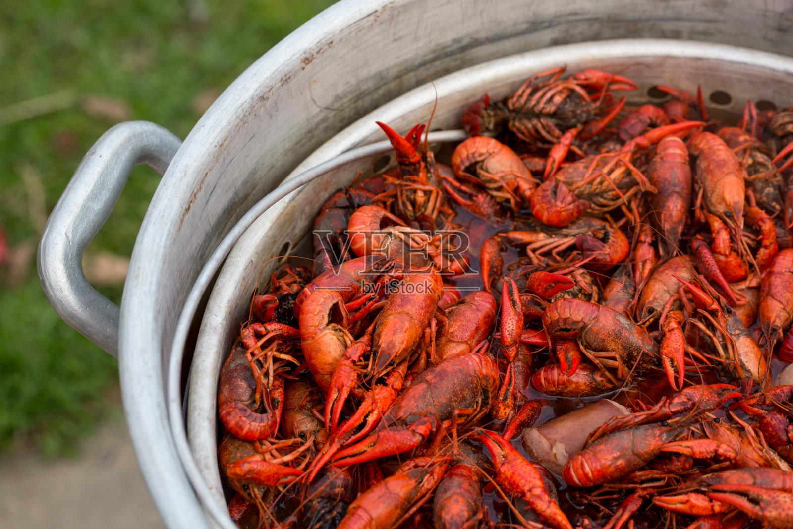 路易斯安那州的小龙虾煮照片摄影图片