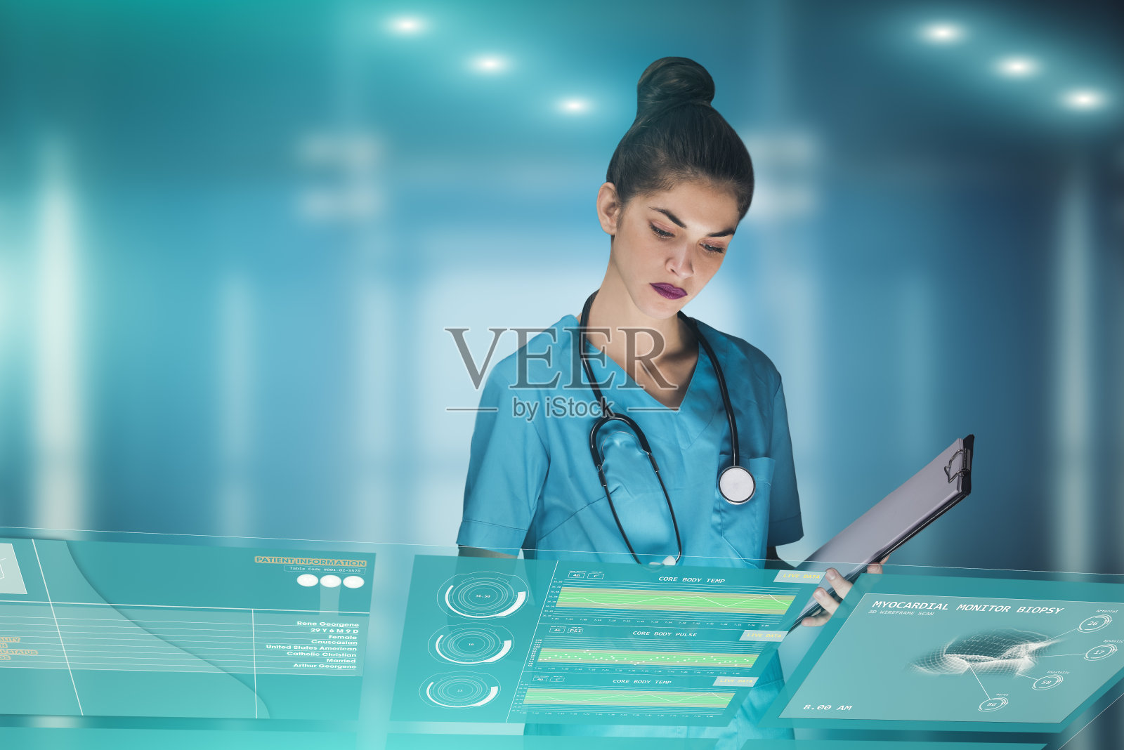 女医生或护士的未来概念，即利用全息医疗工作站面板来监控医院中病人的健康数据，广告图像具有复制空间照片摄影图片