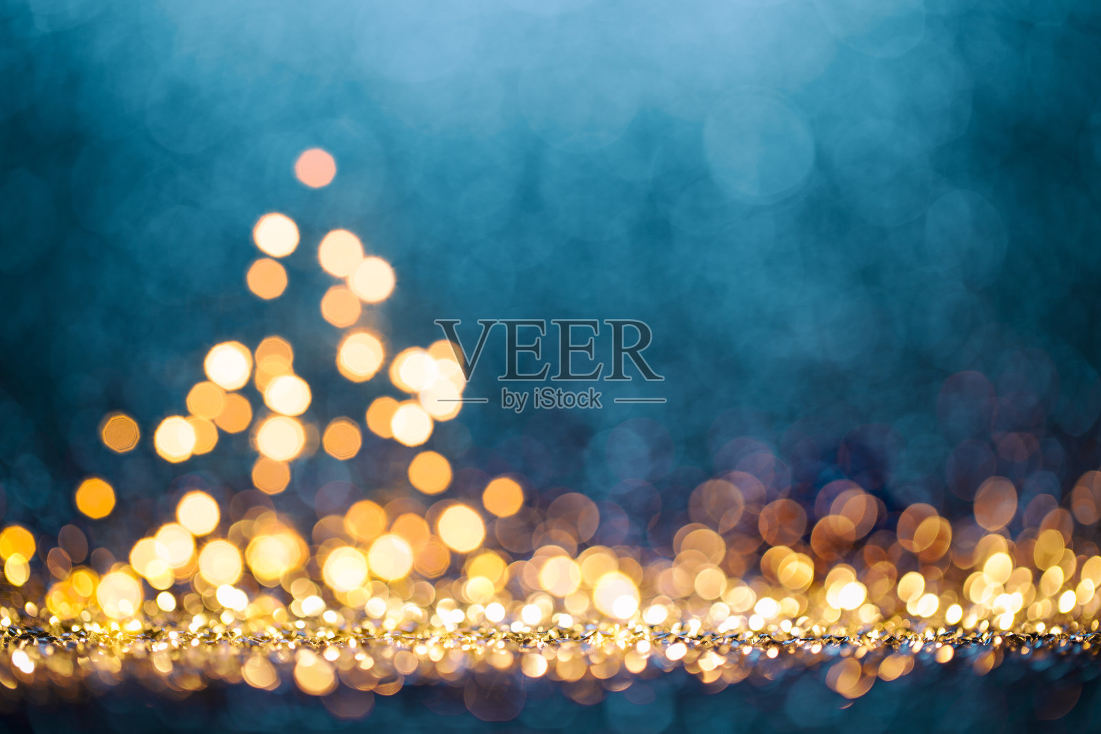 圣诞树-散焦装饰金蓝色散焦插画图片素材