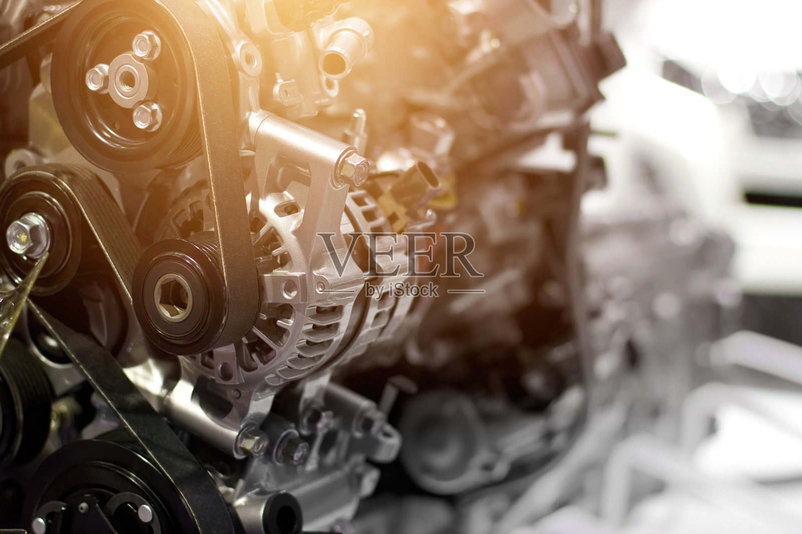 汽车发动机零件，现代汽车电机概念和切割金属汽车发动机零件细节照片摄影图片