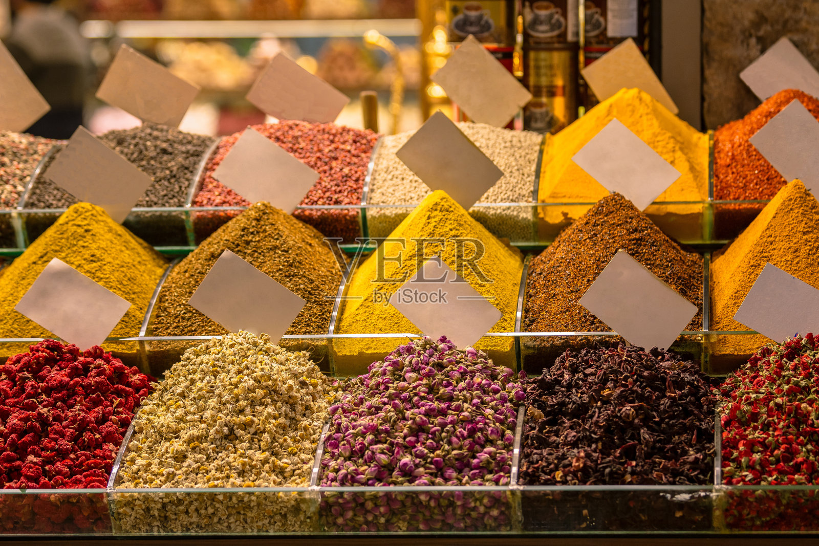 土耳其米诺努的五彩香料市场照片摄影图片