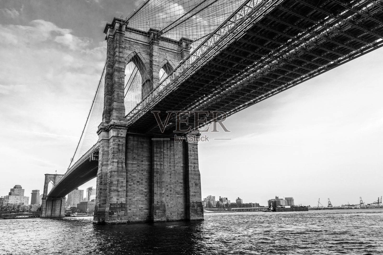 布鲁克林大桥-黑与白照片摄影图片