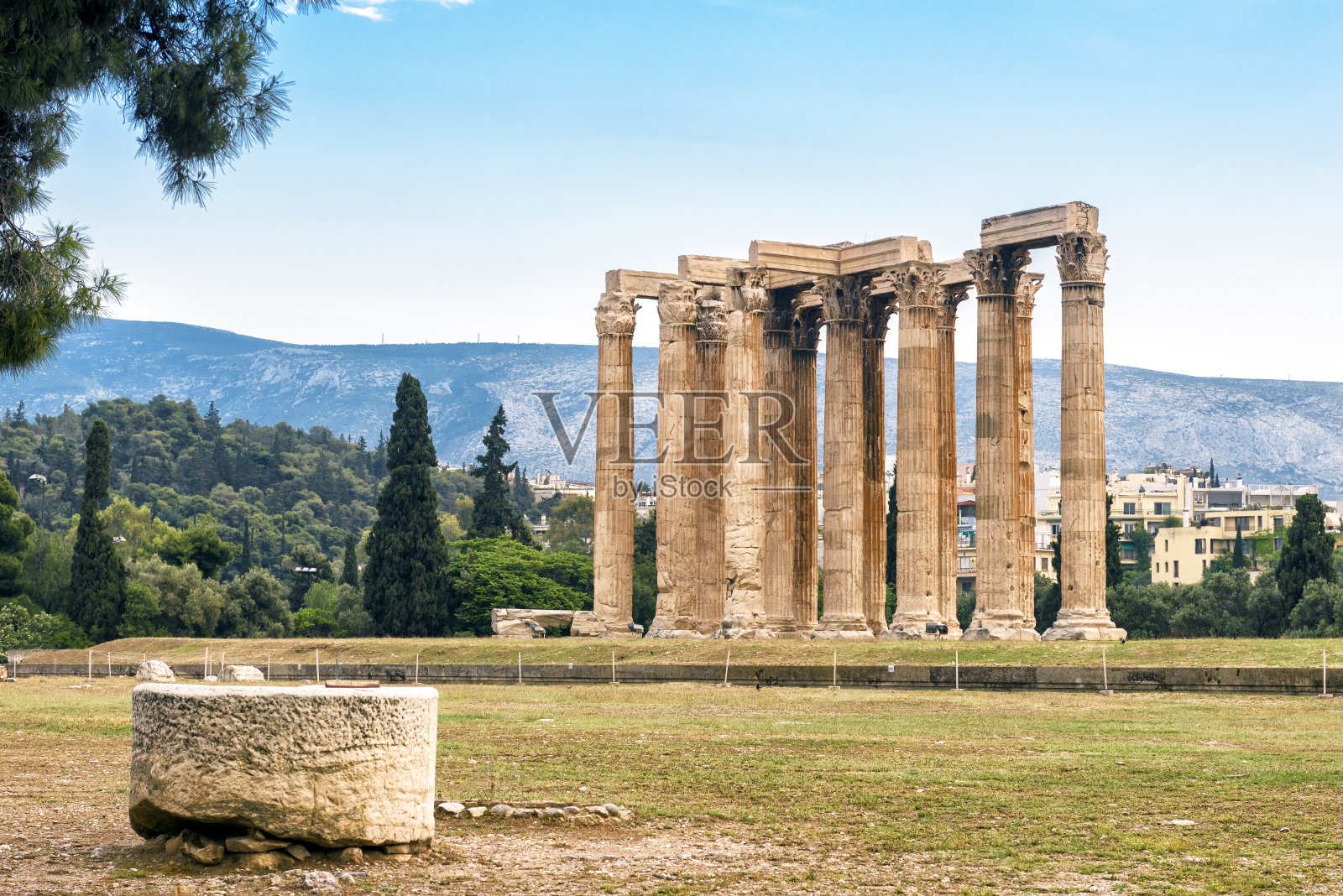希腊雅典的奥林匹亚宙斯神庙照片摄影图片