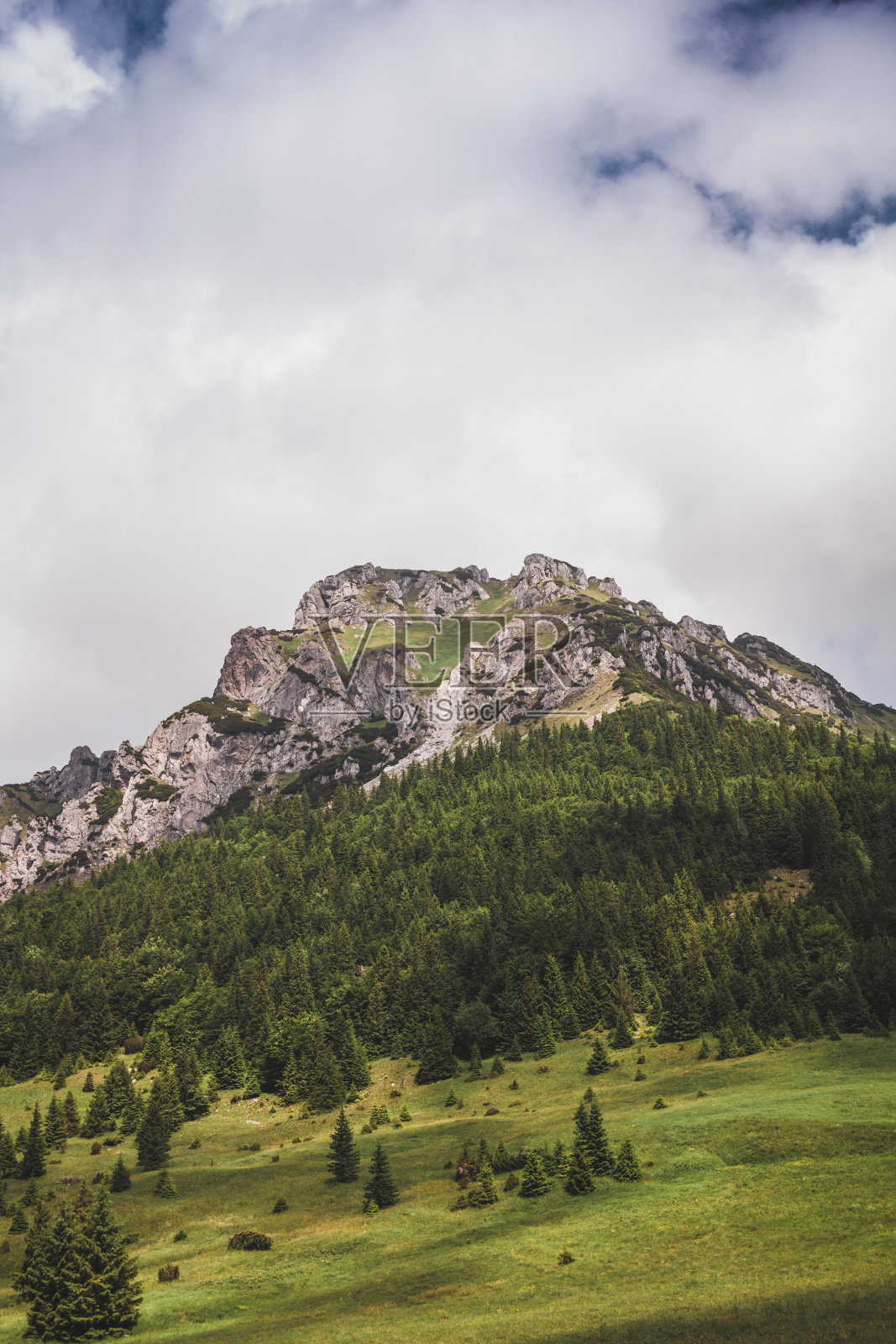 斯洛伐克美丽的山脉照片摄影图片