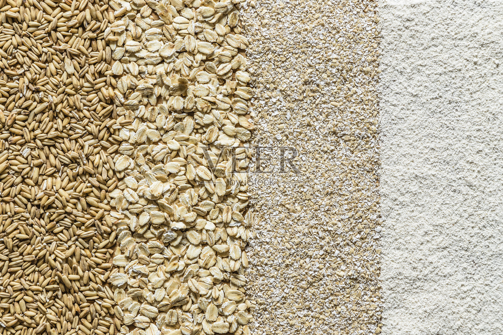 燕麦粒，燕麦片，燕麦麸皮和燕麦面粉背景。照片摄影图片