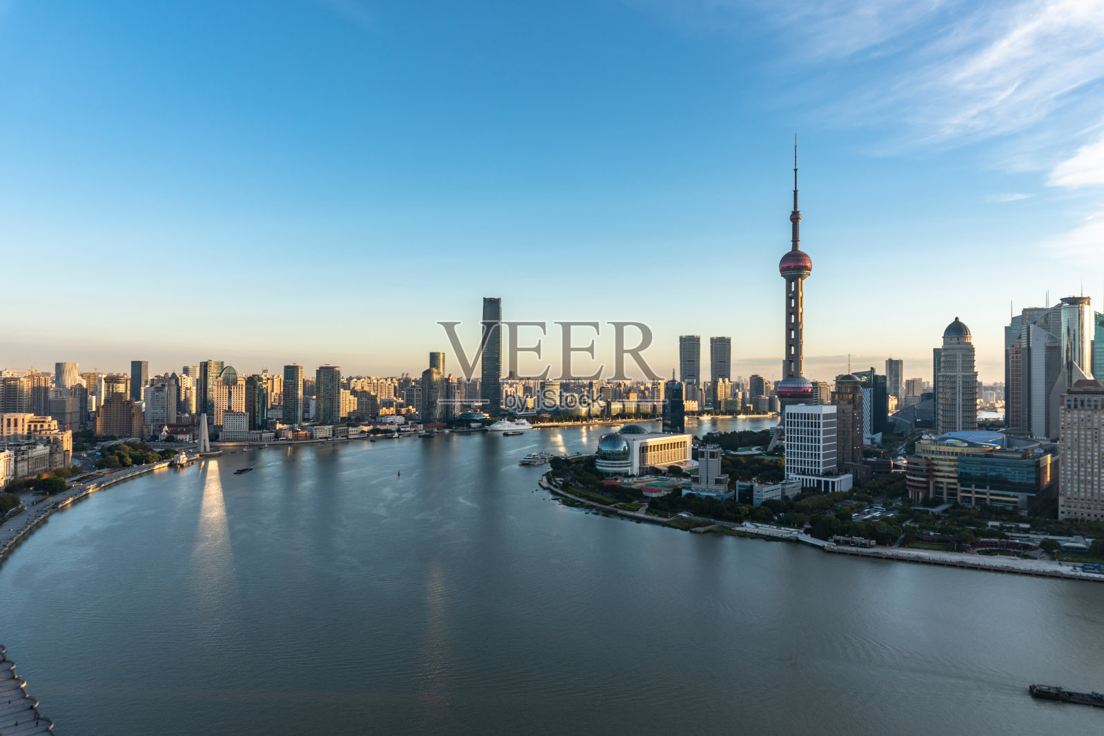 中国上海全景城市天际线照片摄影图片