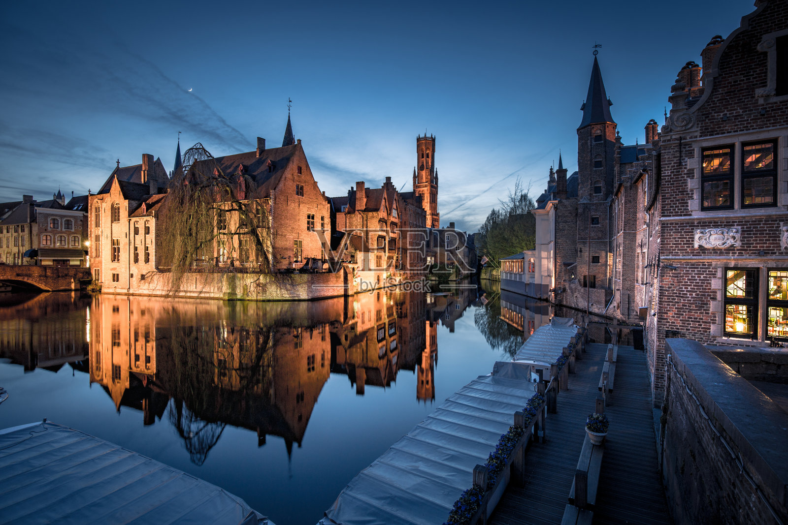 历史名城布鲁日的黄昏，佛兰德斯，比利时照片摄影图片